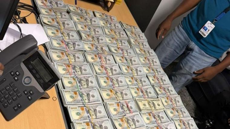 Se decomisaron US$600,700 y 647,000 pesos colombianos en el AILA por no declarar las divisas