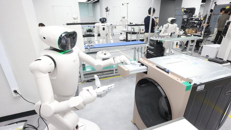 Preparan una “fábrica de datos” para entrenar cientos de robots con inteligencia artificial