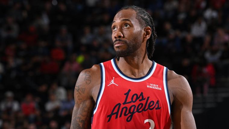 Kawhi Leonard: La estrella de NBA metida en el centro de la nueva controversia