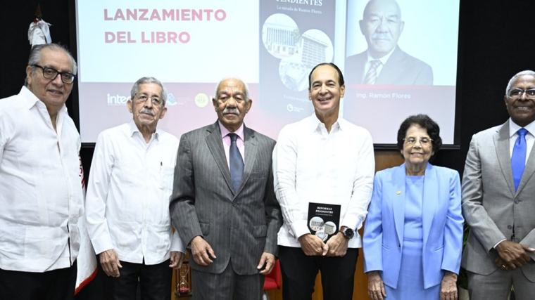 Publican libro “Reformas Pendientes: La mirada de Ramón Flores”